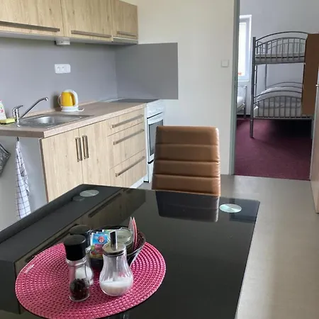 Apartment V Raji *